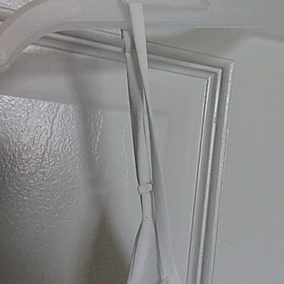 Tank top - Picture 3 of 4